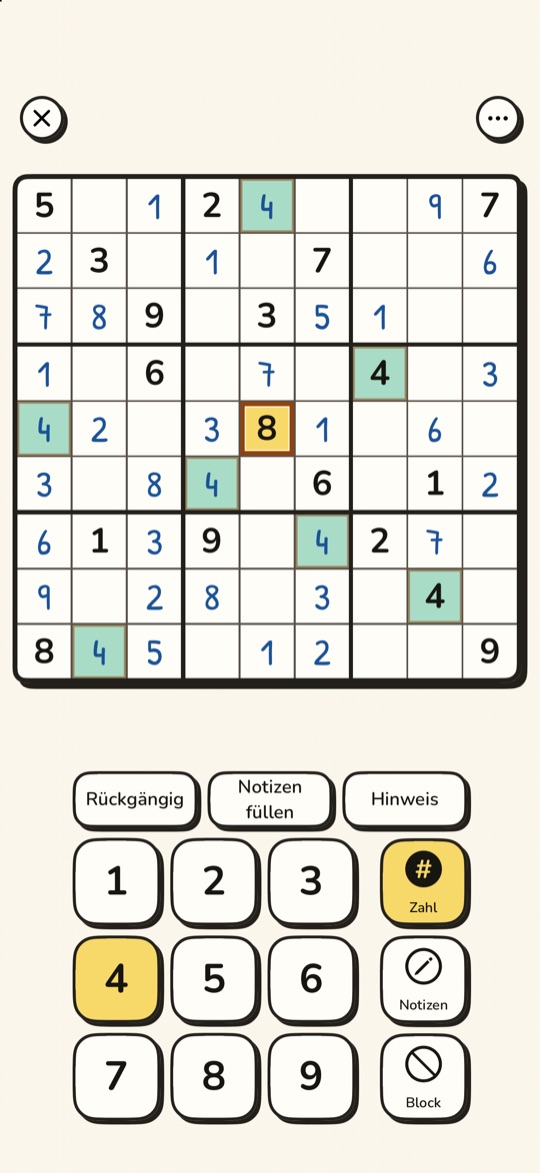 Sudoku Pro auf dem iPhone im Design Filzstift, helles Erscheinungsbild: cremefarbener Papierton, ein 9x9-Brett mit schwarzer Kontur und hartem versetztem Schatten, gedruckte und blau gezeichnete Ziffern, das aktive Feld mit der 8 gelb, die gewählte 4 und alle 4er türkis markiert
